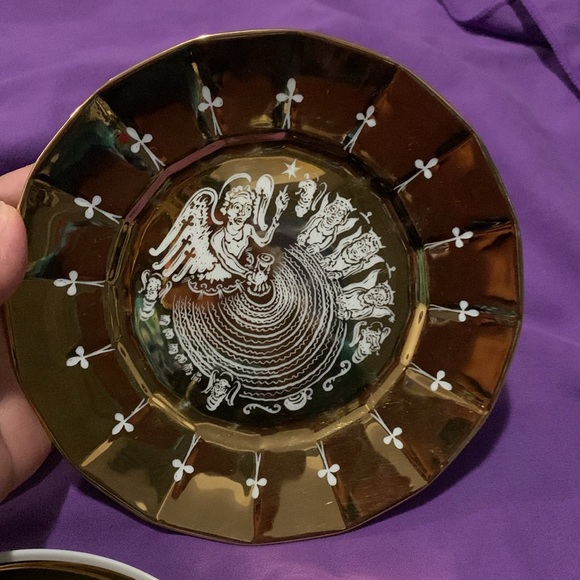 Vintagee Gold & Porcelain China plates - Picture 4 of 5